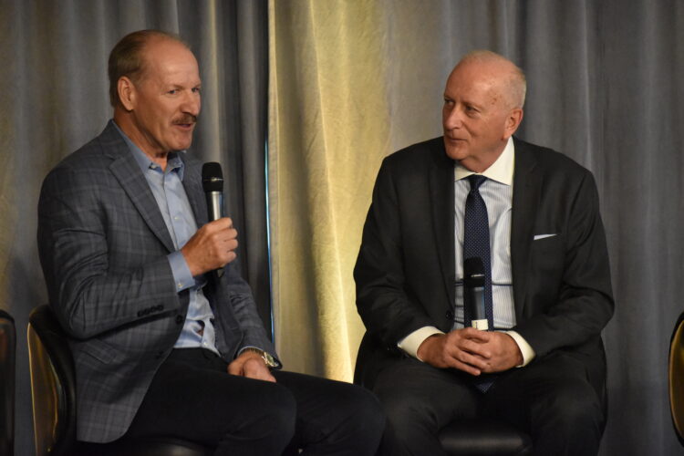 Champions among us: Steelers coach Cowher honored at Lake Club in Poland